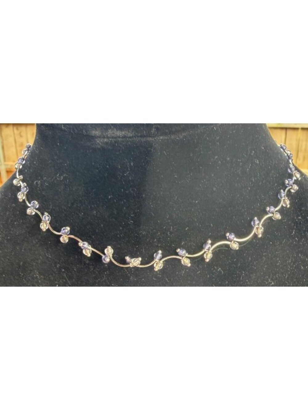 Silver-tone Wire Vine Fashion Jewelry Necklace Purple-Blue & Clear Bead Colors
